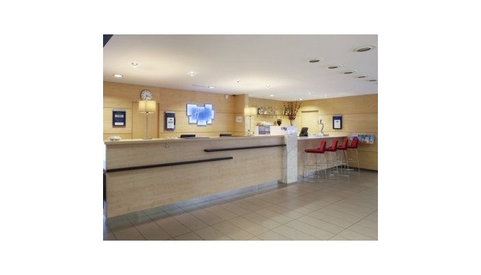 Hotel B And B Girona poza 2