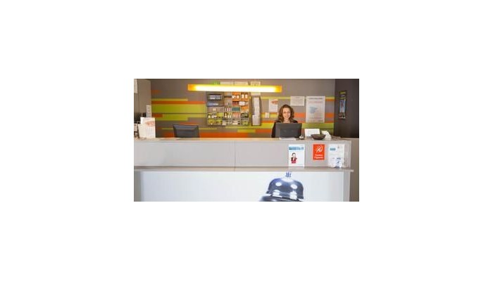 Hotel B&b Figueres poza 9