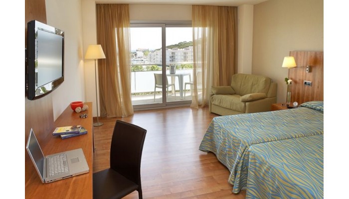 Hotel Fergus Nautic Park poza 9