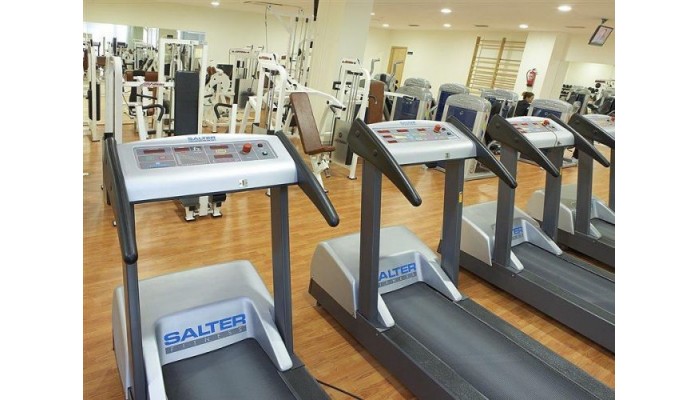 Hotel Fergus Style Nautic Park poza 6