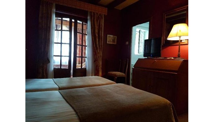 Hotel Husa Sant Bernat poza 7