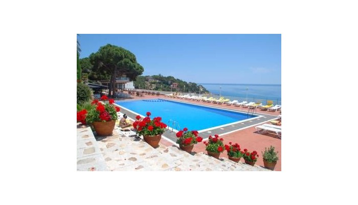 Hotel Roger De Flor poza 3