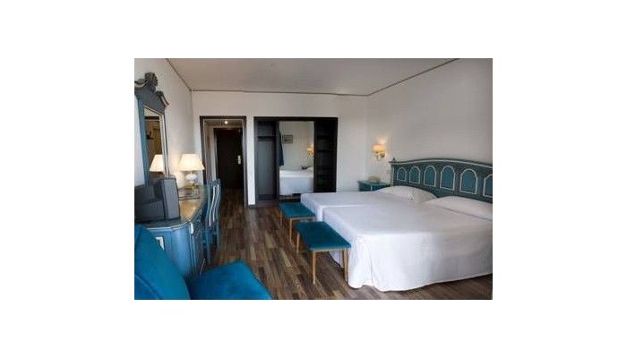 Hotel Roger De Flor poza 8