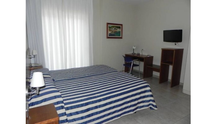 Hotel Tamariu poza 3