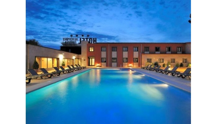 Salles Hotel Aeroport Girona poza 2