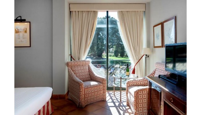 Torremirona Relais Hotel Golf & Spa poza 4