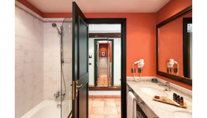 Torremirona Relais Hotel Golf & Spa poza 3