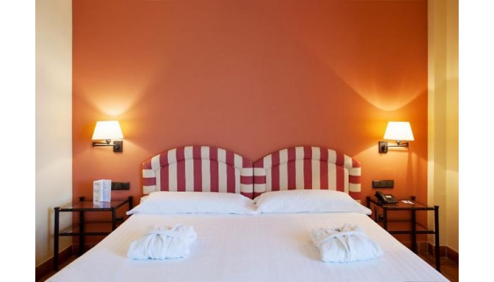 Torremirona Relais Hotel Golf & Spa poza 5