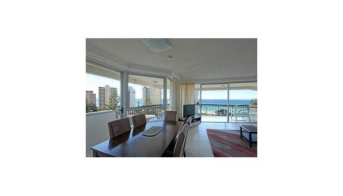 Baronnet Apartments poza 3