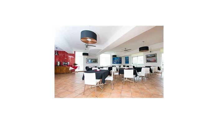 Bombora Resort poza 4