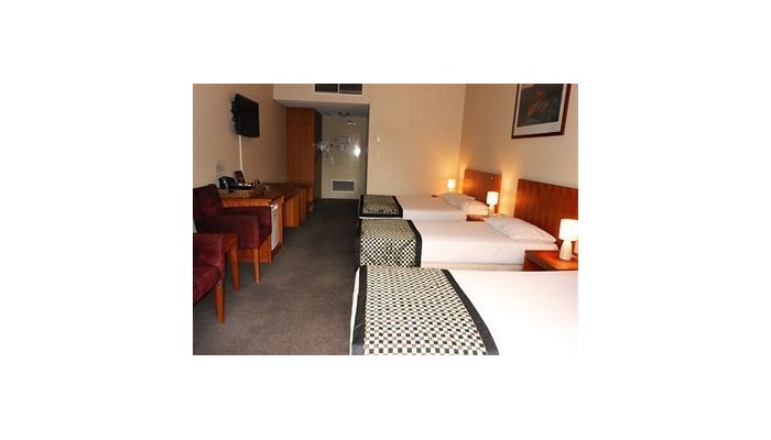 Hinterland Hotel poza 0