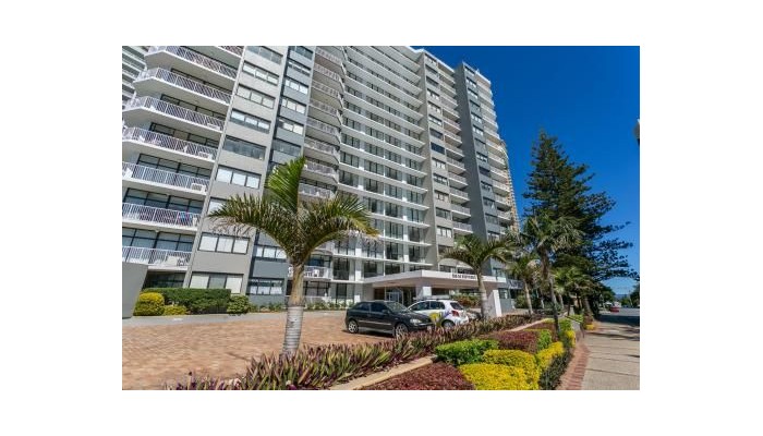 Hotel Breakfree Beachpoint poza 4