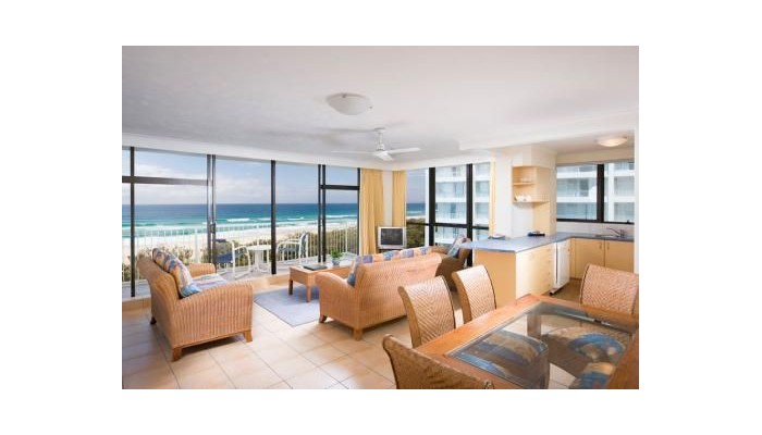 Hotel Breakfree Beachpoint poza 9