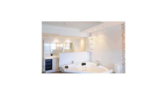 Pacific Plaza Apartments poza 1