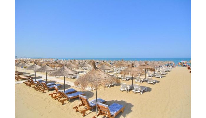 Sandy Beach Resort poza 16