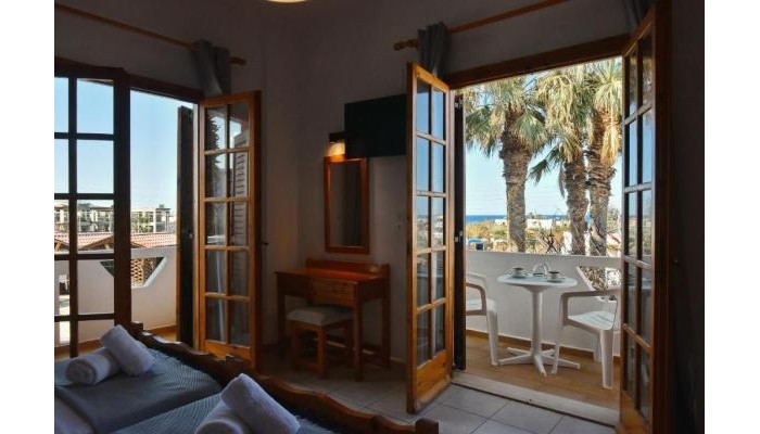 Mari Evans Apartments poza 0