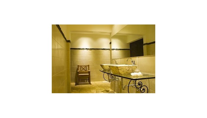 Estrada Hotel & Bistro poza 0