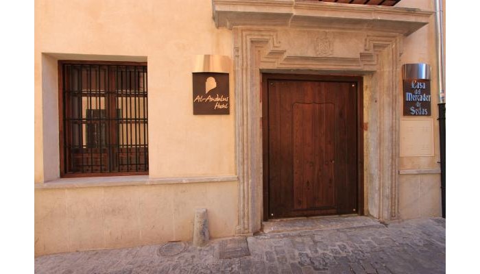 Hotel Hostel Casa Mercader De Sedas poza 9