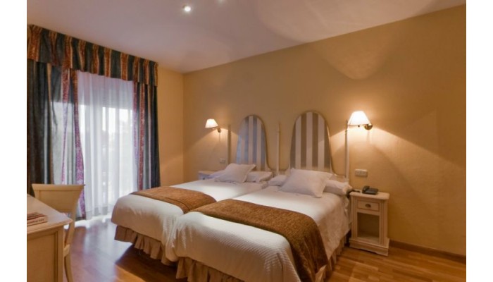 Hotel Los Angeles & Spa - Granada poza 2