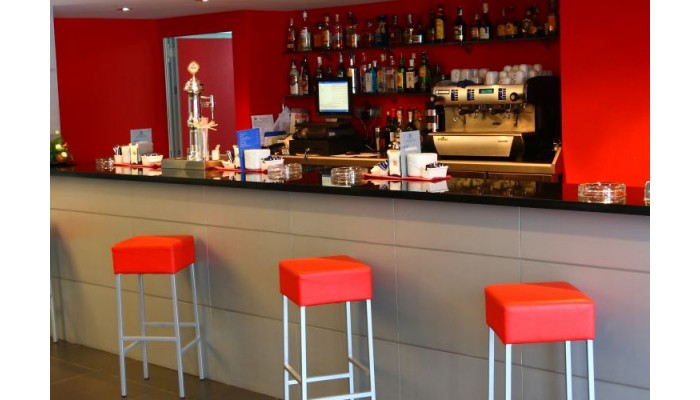 Hotel M.a Puerta De Los Aljibes. poza 2