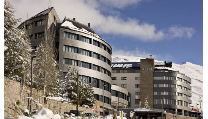 Hotel Melia Sol Y Nieve poza 2