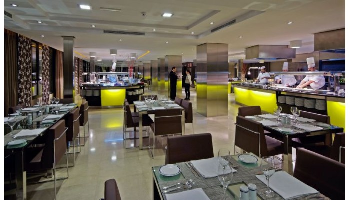 Hotel Melia Sol Y Nieve poza 6