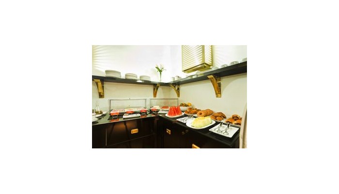 Hotel Room Mate Leo poza 11