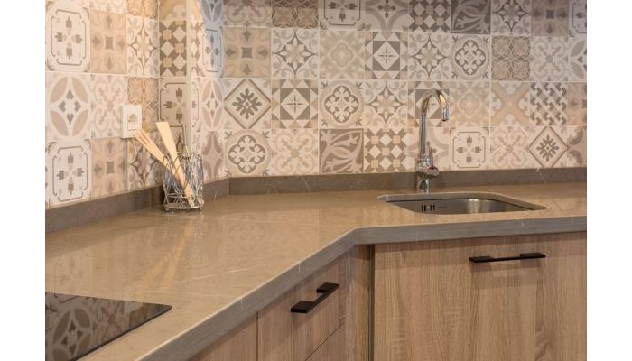 Hotel Tuanfitrion Suite Ganivet poza 1