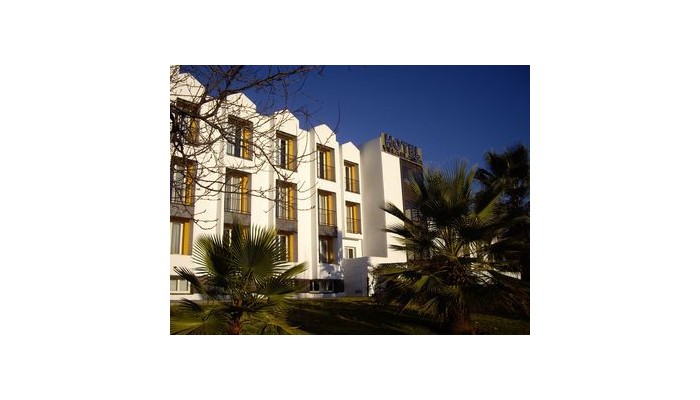 Macia Villa Blanca poza 6