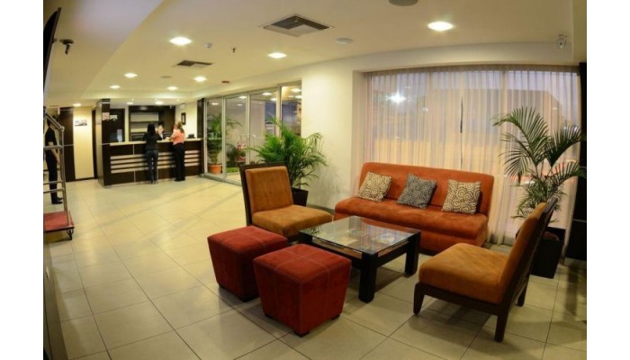 Hm International Hotel poza 3