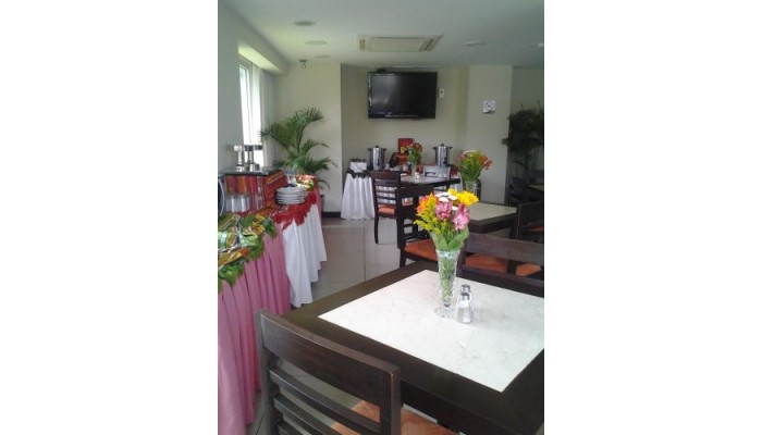 Hm International Hotel poza 10