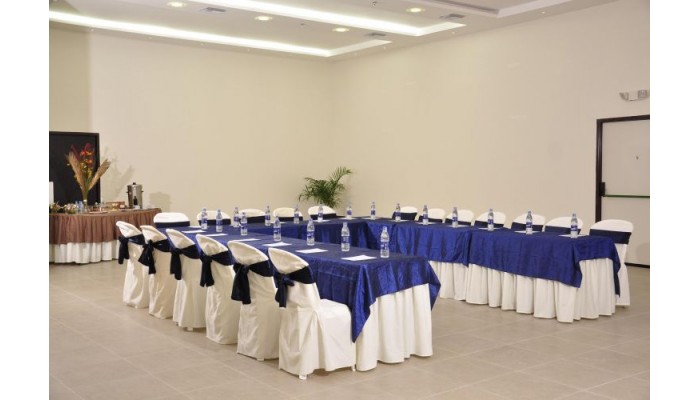 Hm International Hotel poza 9