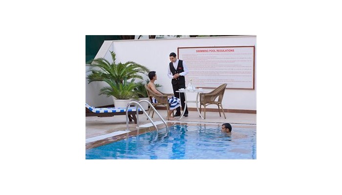 Hotel Acura Bmk poza 6