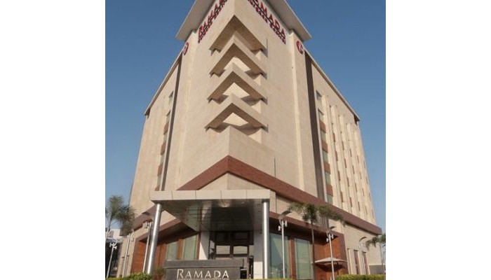 Hotel Ramada Central poza 0