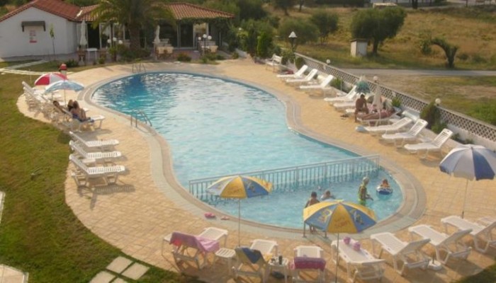 Haris Hotel poza 1