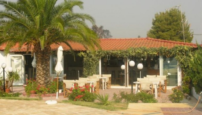 Haris Hotel poza 2