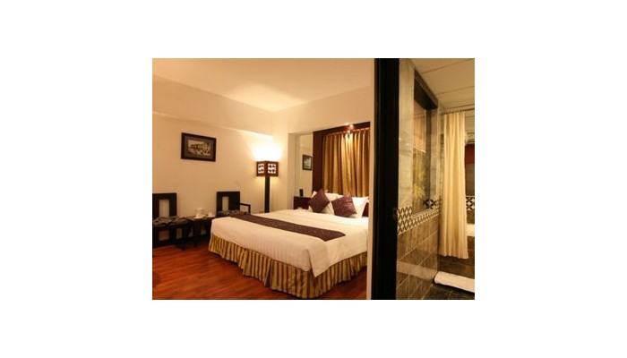 Antique Hotel poza 3