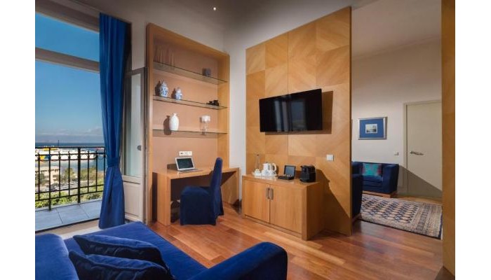 Gdm Megaron, Historical Monument Hotel poza 6