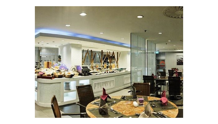 Hotel Eastin Grand Saigon poza 6