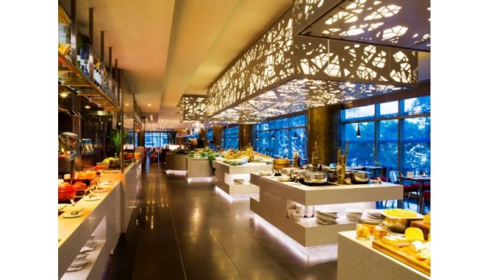 Hotel Pullman Saigon poza 9