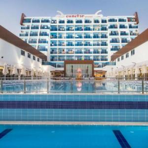 poza Sunstar Resort Hotel