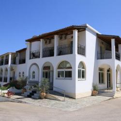 Imagine pentru Yannis Hotel Charter Avion - Ipsos 2026