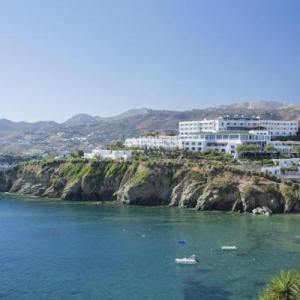 poza Peninsula Resort & Spa