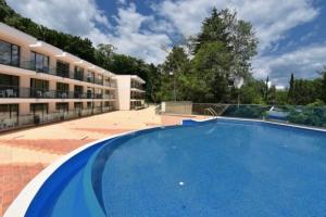 poza telefon Hotel Grifid Foresta