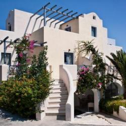 Imagine pentru Santorini Cazare + Autocar - Grecia la hoteluri cu Demipensiune 2026