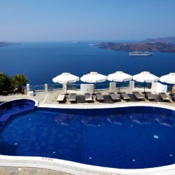 Imagine pentru Hotel Volcano View Charter Avion - Fira 2026