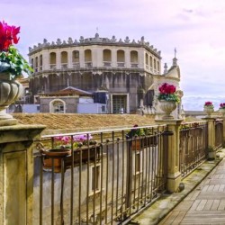 Imagine pentru Hotel Royal Cazare - Litoral Catania la hoteluri de 4* stele 2026