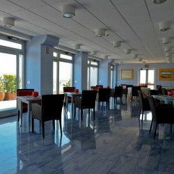 Imagine pentru Bari Cazare - City Break Italia la hoteluri cu Pensiune completa 2025