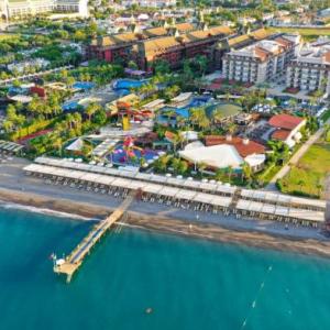 poza Crystal Family Resort & Spa