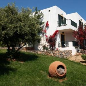 poza Hersonissos Village Hotel & Bungalows